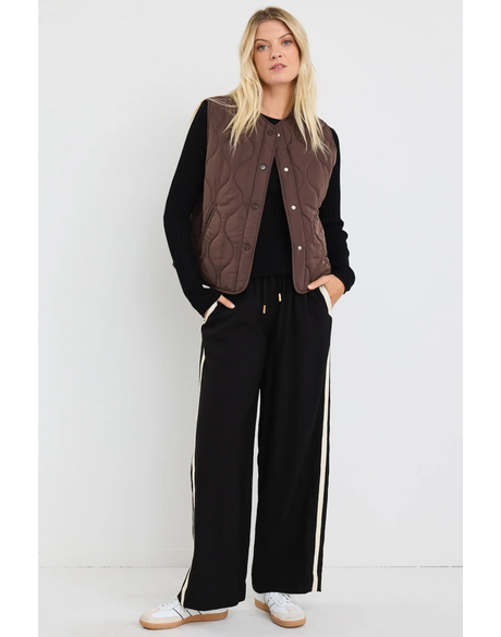 Touchstone Chocolate Lightweight Quilted Vest