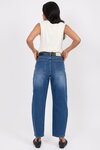 The Curve Barrel Jean
