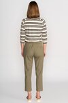 7 8 Length Slim Leg Elastic Waist Pant