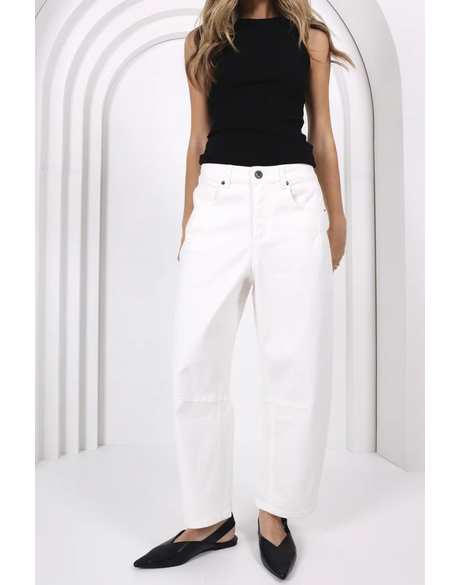 Toni Barrel Jeans (White)