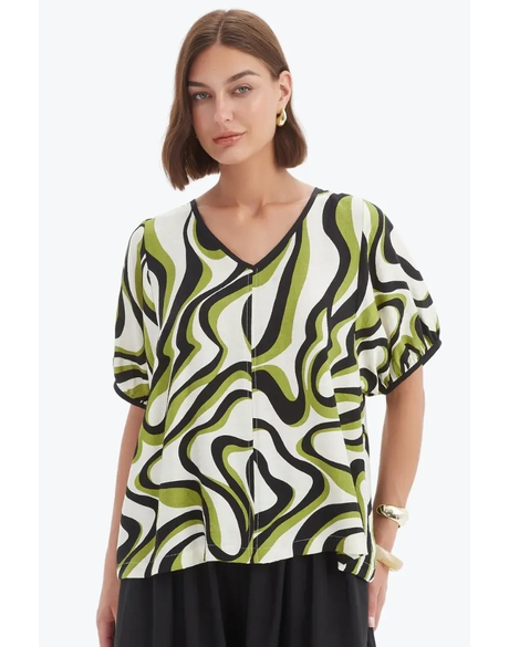 Bishop Sleeve Swirl Top