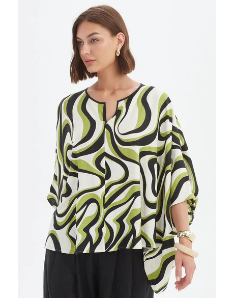 Notch Neck Print Top