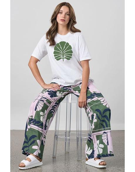 Outro Tee