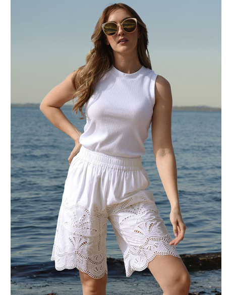Short Fuse Short (White)