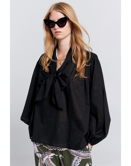 Reining Bow Blouse (Black)
