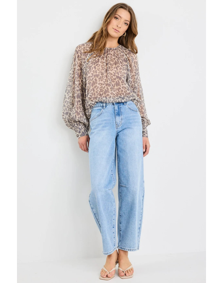 Cosmopolitan Crew Neck Floaty LS Top