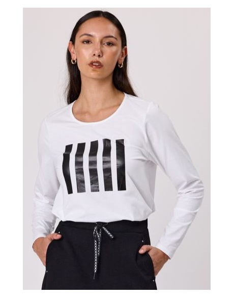 Essential Long Sleeve Tee