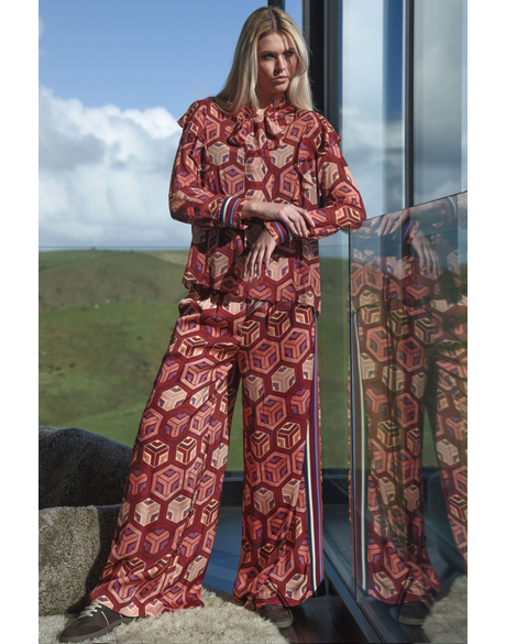 Feeling Leg-Endary Pant