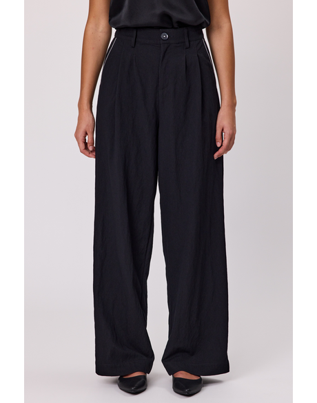 Fearne Wide Leg Pant