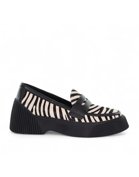 Nella Loafer