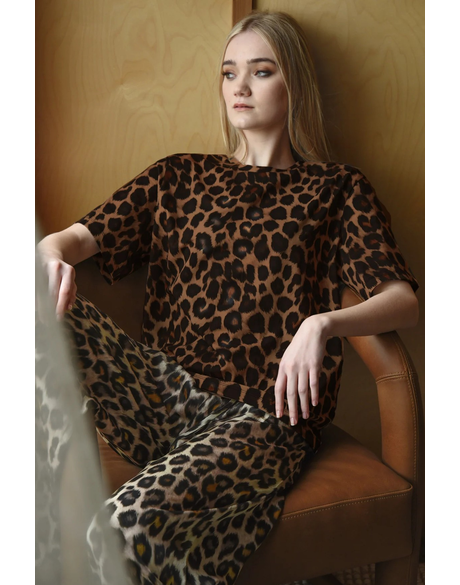 Safari Supreme Top (Dark Leopard)