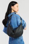 Noa Shoulder Bag