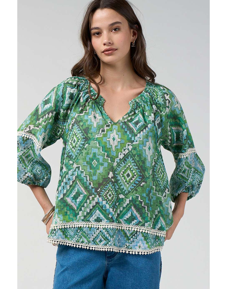 Sinhala Top