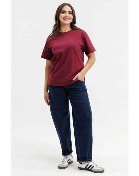 Chris Tee - Merlot Summer Market