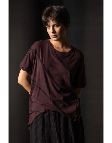 Isa Tee