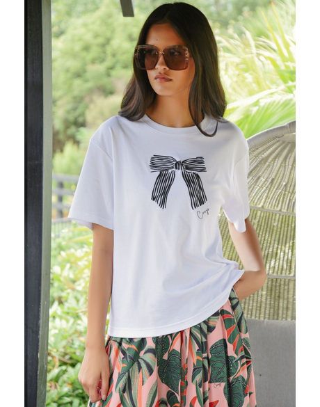 Gotta Bow T-Shirt