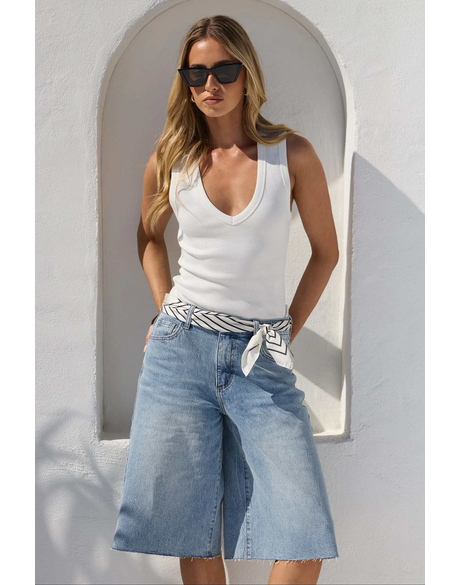 Maverick Vintage Blue Knee Length Bermuda Denim Shorts