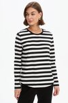 Stripe Curve Hem TShirt