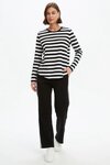 Stripe Curve Hem TShirt