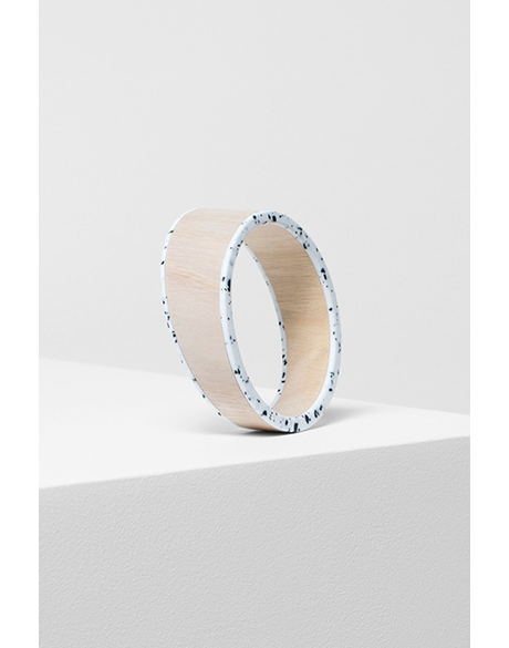 Kerda Bangle (White)