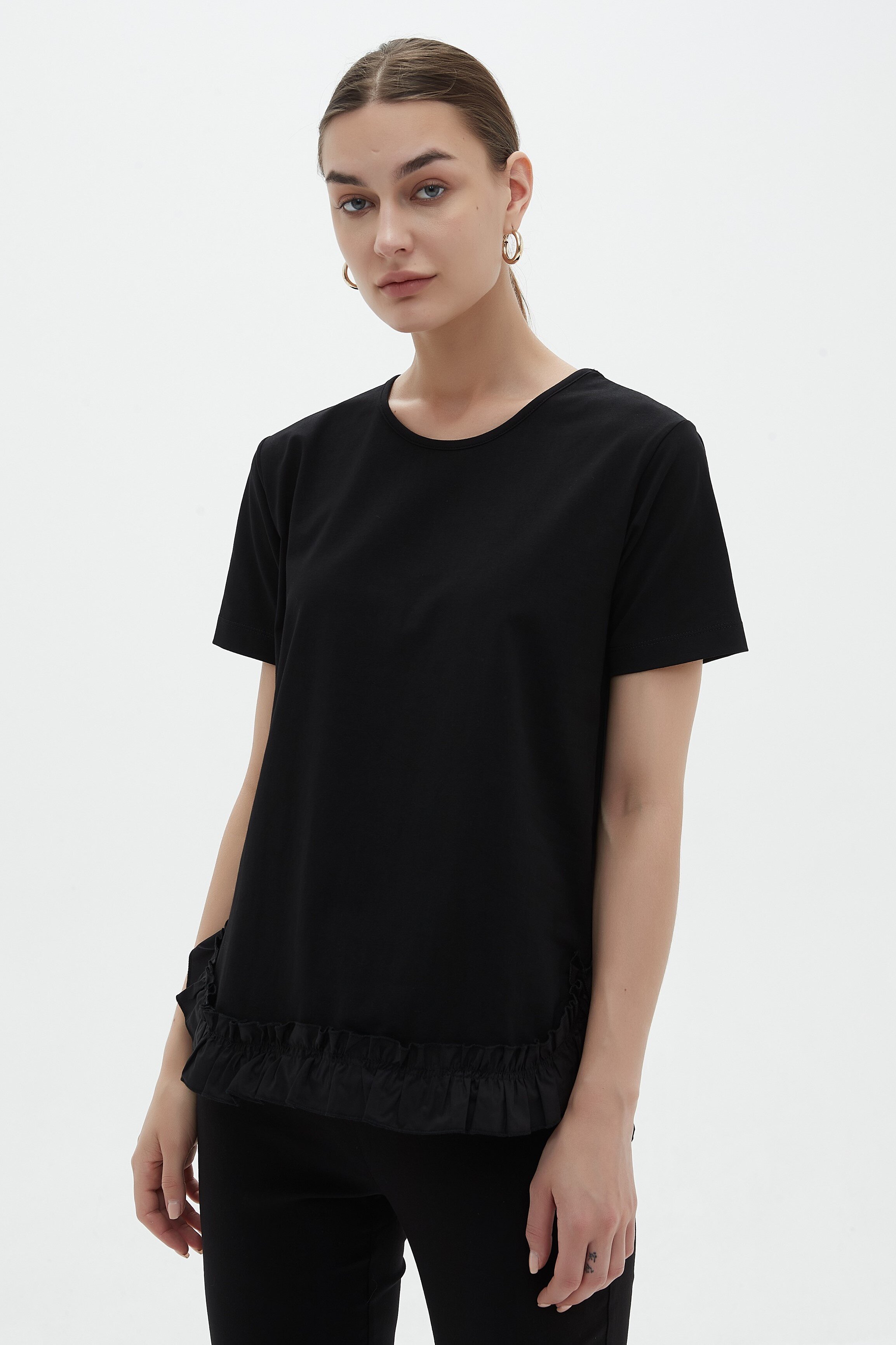 Black Ruffle Bottom Tee