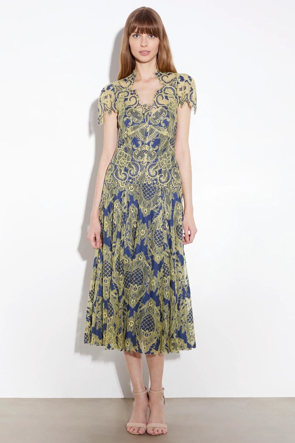 sienna cap sleeve long dress Sienna Miller Long Cutout Cap Sleeves Prom Gown 74th Annual Golden Globe Awards