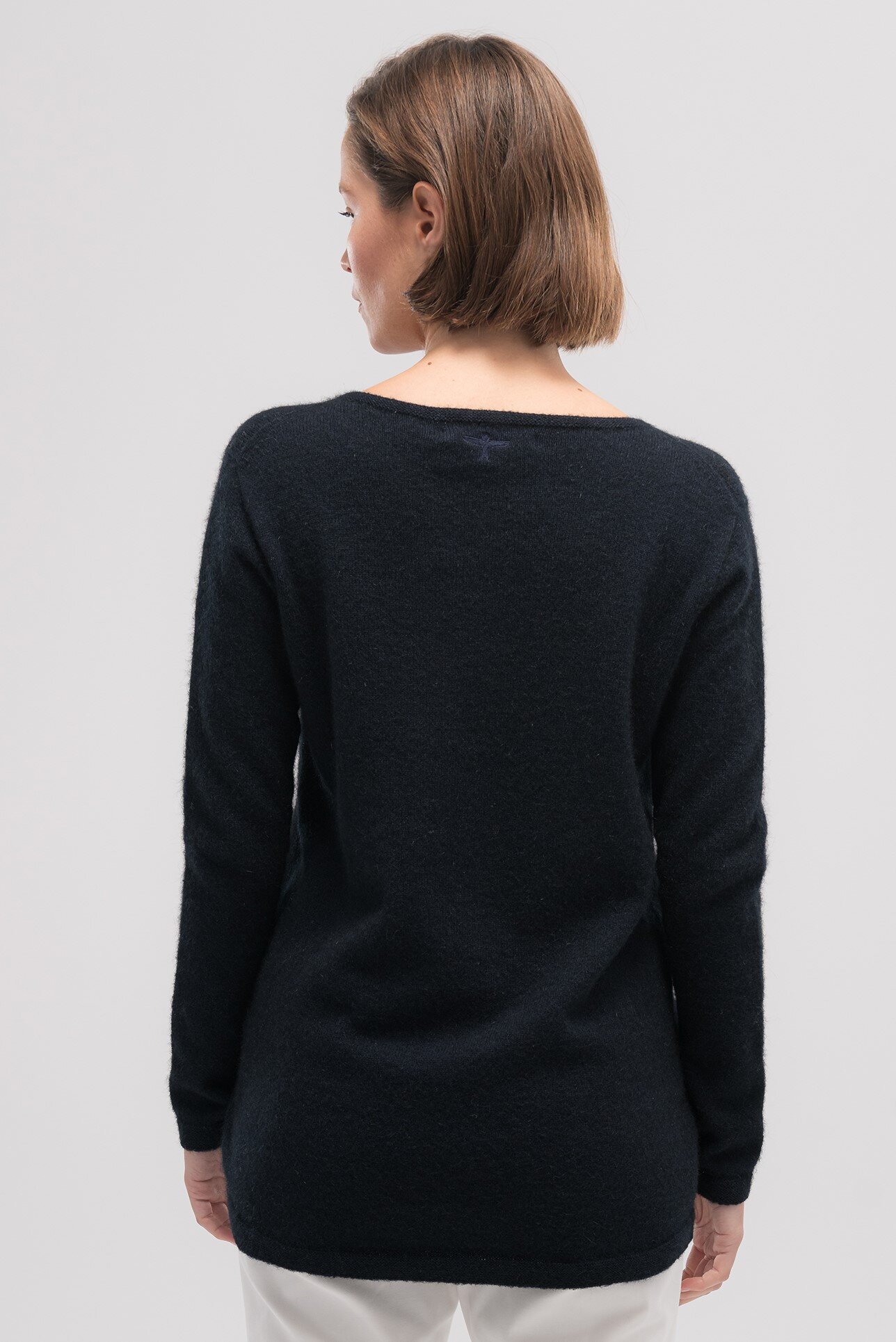 Essence Sweater - Basalt