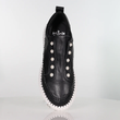 Pearlzie (Black Bumper / White Pearls)