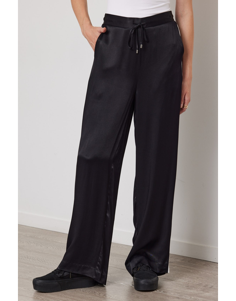 Reine Panel Pant (Black)