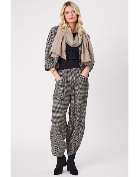 Lenore Pant