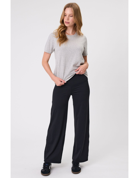 Recharge Wide Leg Legging 